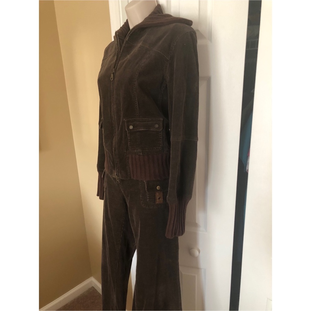 Corduroy pants suit